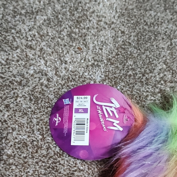 JEM And The Holograms Colorful Faux Fur Vest UNIVERSAL STUDIOS - Picture 6 of 7